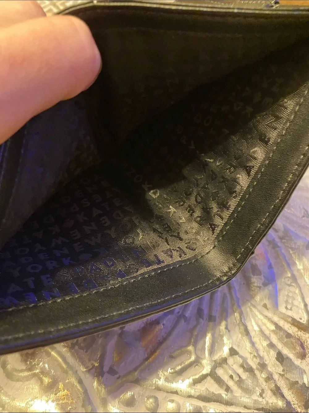 Kate Spade Black Bay Street Tellie Wallet Pebbled Black Leather Like New